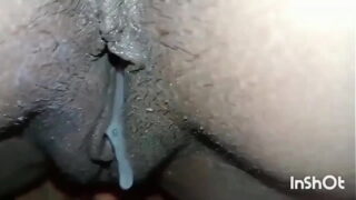 Desi hot aunty was fucked by her neighbour lover
