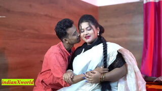 Indian Village Marathi Wife Love Sex with Ex Boyfriend!